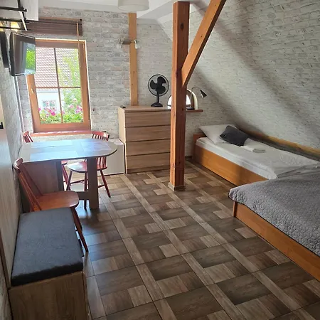 Проживание в семье Marco Polo *